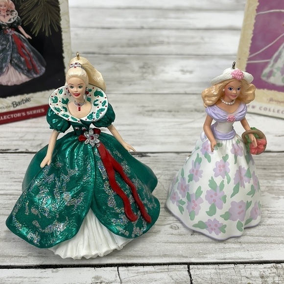 BARBIE ORNAMENT lot of 2 “Easter Collection 1995” & HOLIDAY 1995 Hallmark - Picture 1 of 5